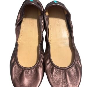 Tieks size 9, no longer available raspberry truffle, ballet flats